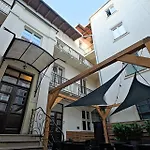 Urban Nest Apartments Party Szewska21